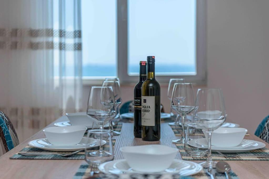 Grand View Apartment Durres Bagian luar foto