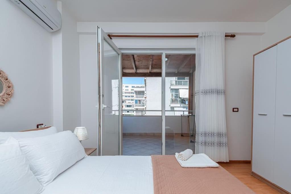 Grand View Apartment Durres Bagian luar foto