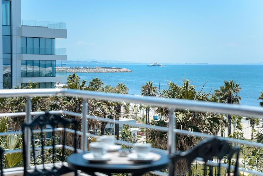 Grand View Apartment Durres Bagian luar foto