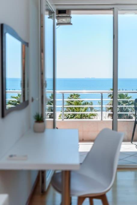 Grand View Apartment Durres Bagian luar foto